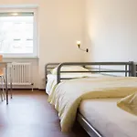1, 2, Sleep Messe