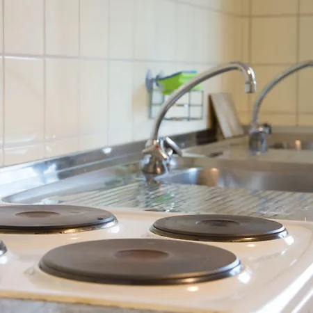 Hotel 1, 2, Sleep Messe *