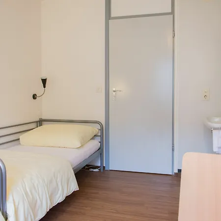 1, 2, Sleep Messe Nuremberga