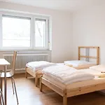 1, 2, Sleep Messe Hotel