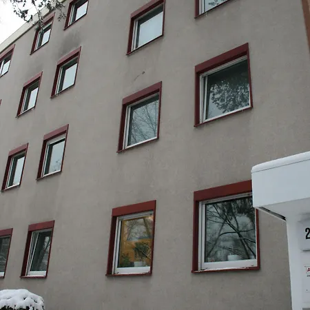 1, 2, Sleep Messe Hotel *