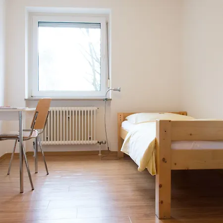 1, 2, Sleep Messe * Norimberga