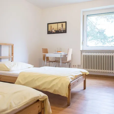 1, 2, Sleep Messe Norimberga