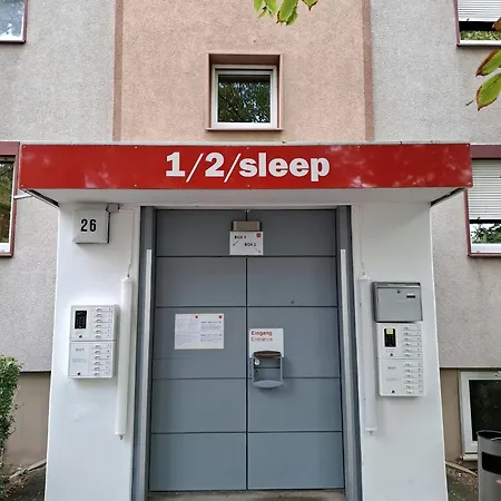 1, 2, Sleep Messe * Norimberga